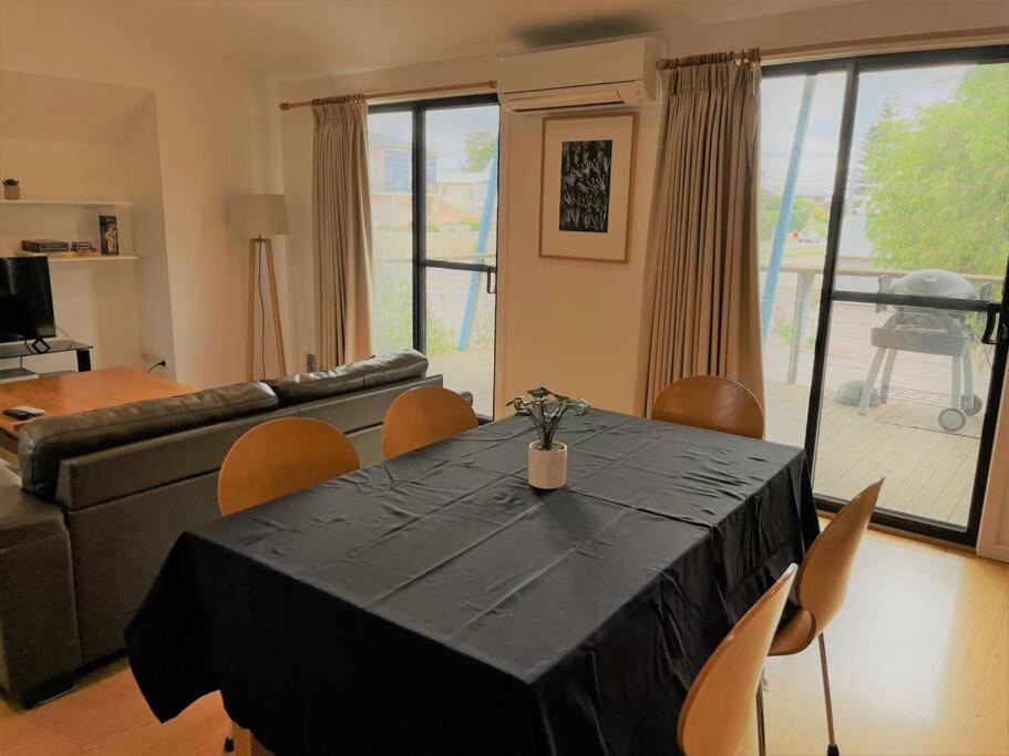 Blue Oasis Apartment *